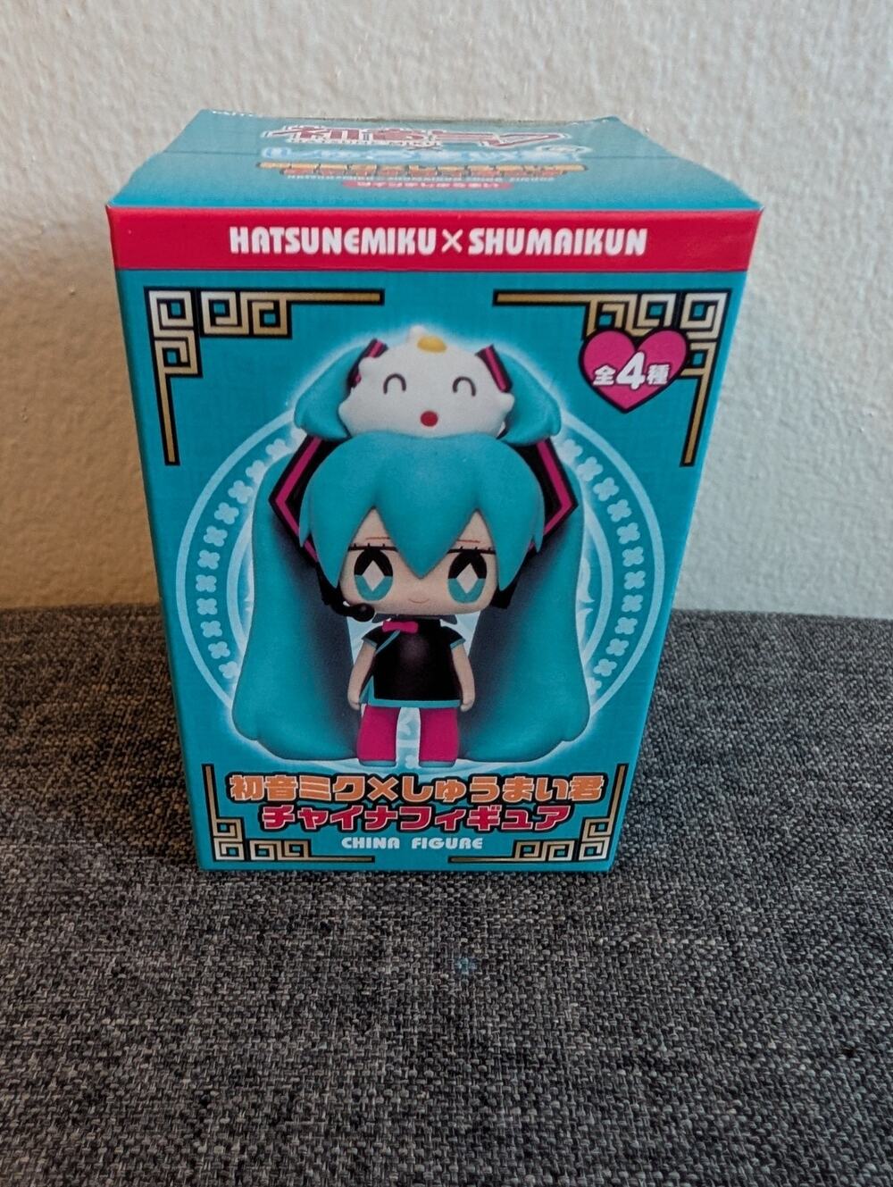 Hatsune Miku x Shumai-Kun China Mini Trading Figure Vocaloid BNIB US Seller